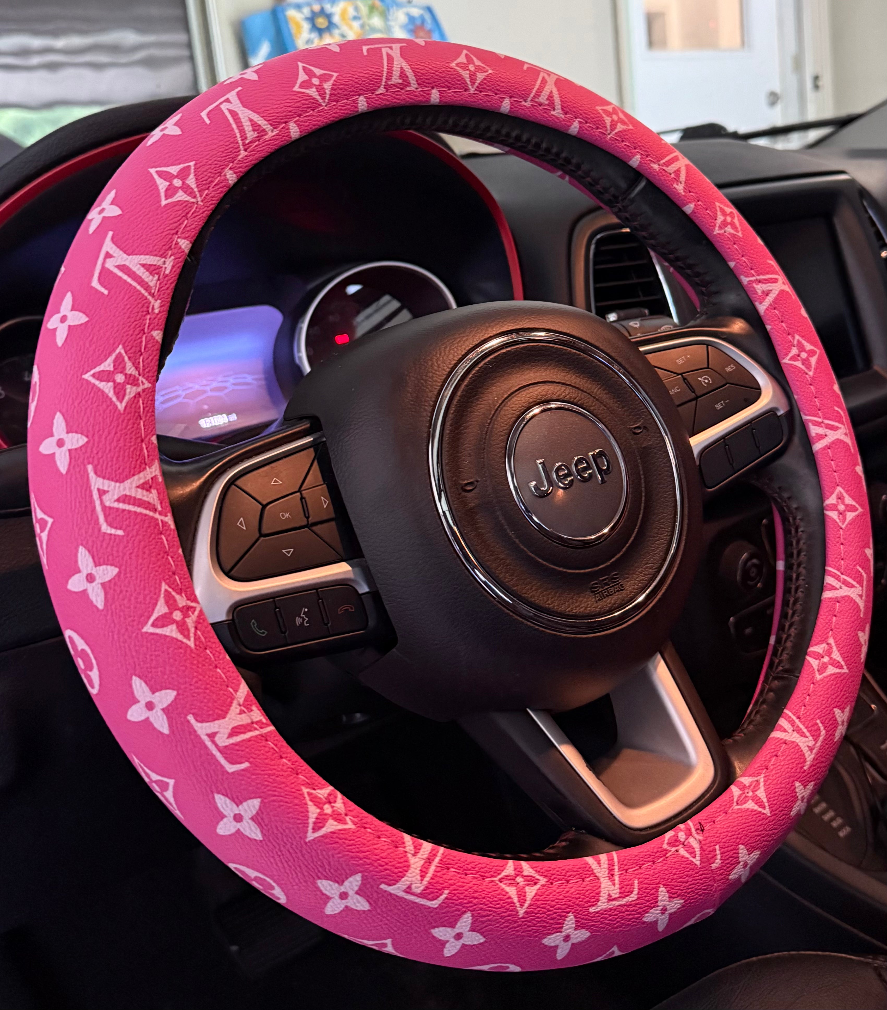 LV Steering Wheel Cover